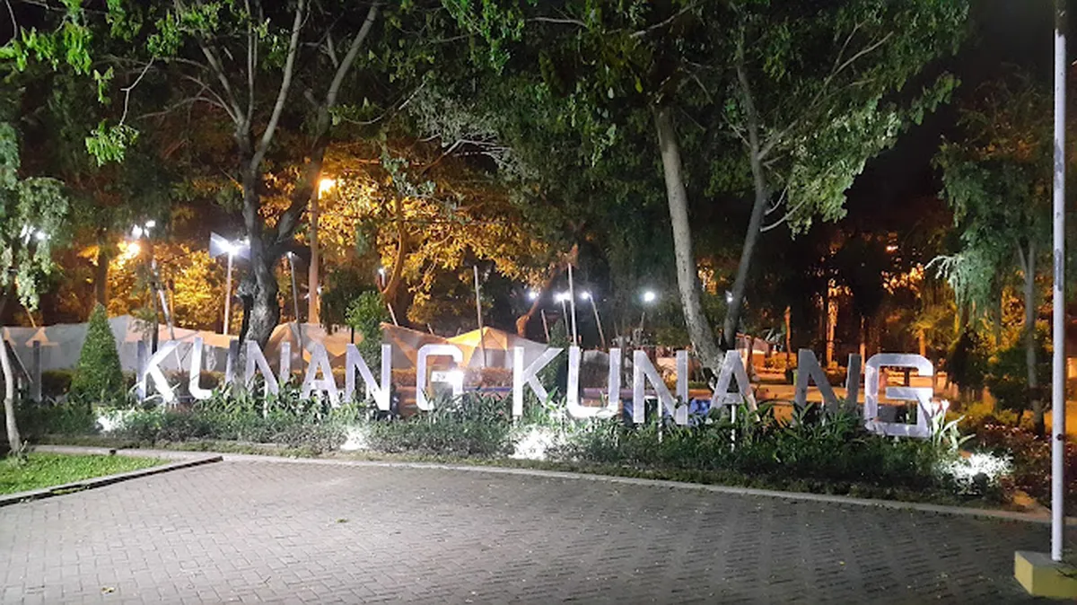 taman kunang kunang
