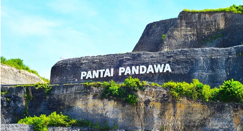 Pantai pandawa