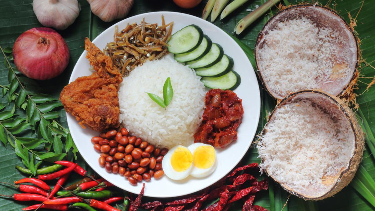 keunikan nasi uduk