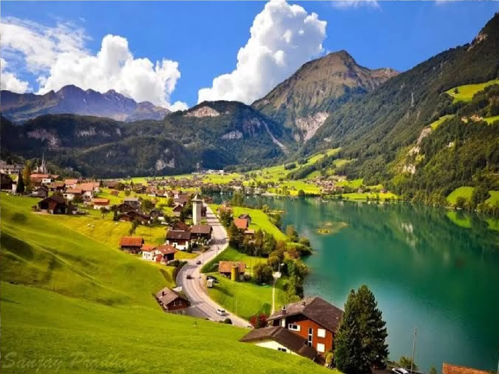 Danau Brienz vs Danau Thun