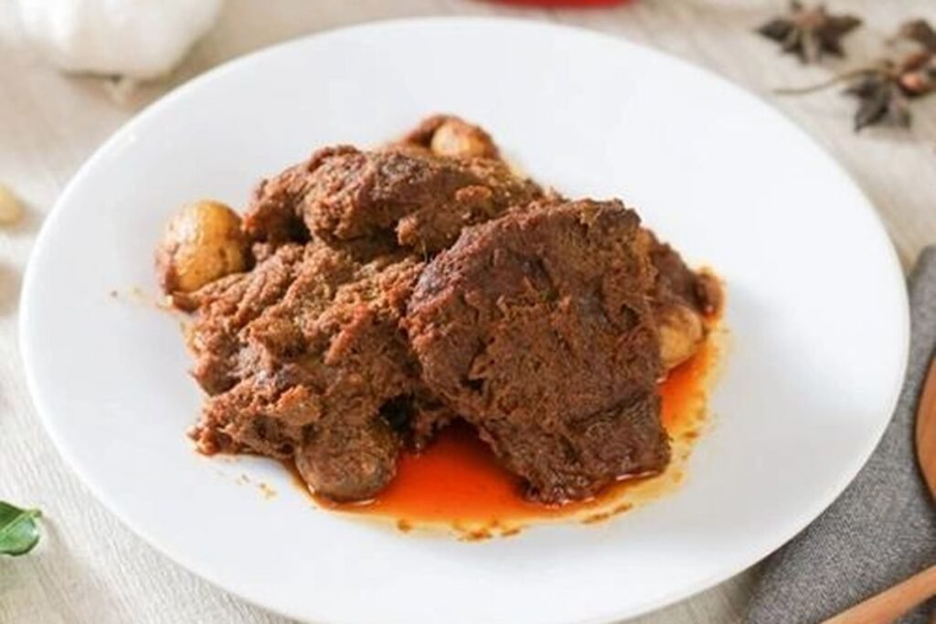 Rendang Dinobatkan Sebagai Makanan Terenak