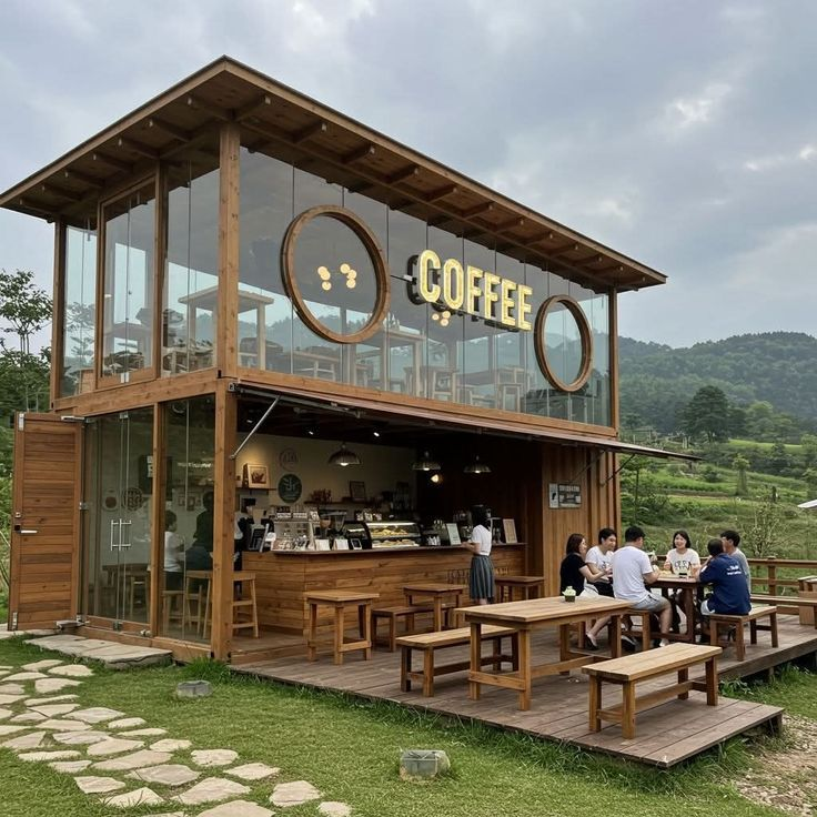 Warkop vs. Cafe Kekinian