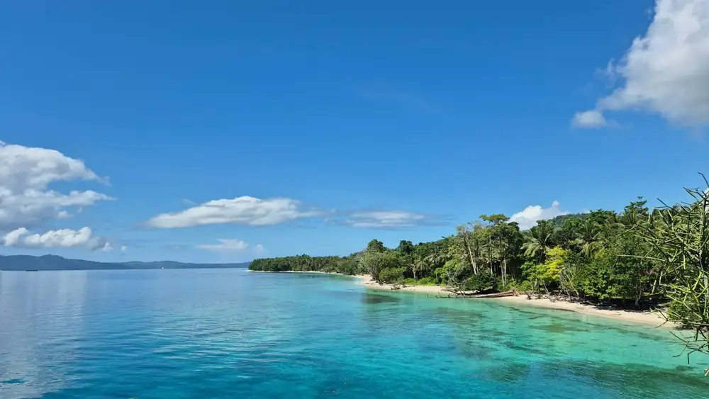 Pantai Ora